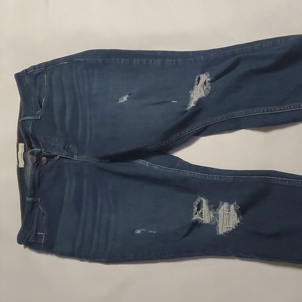 Maurices womens 18 skinny jeans